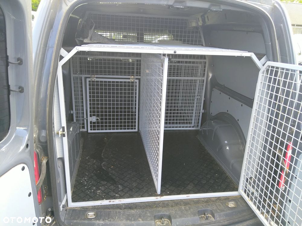 Volkswagen Caddy - 11