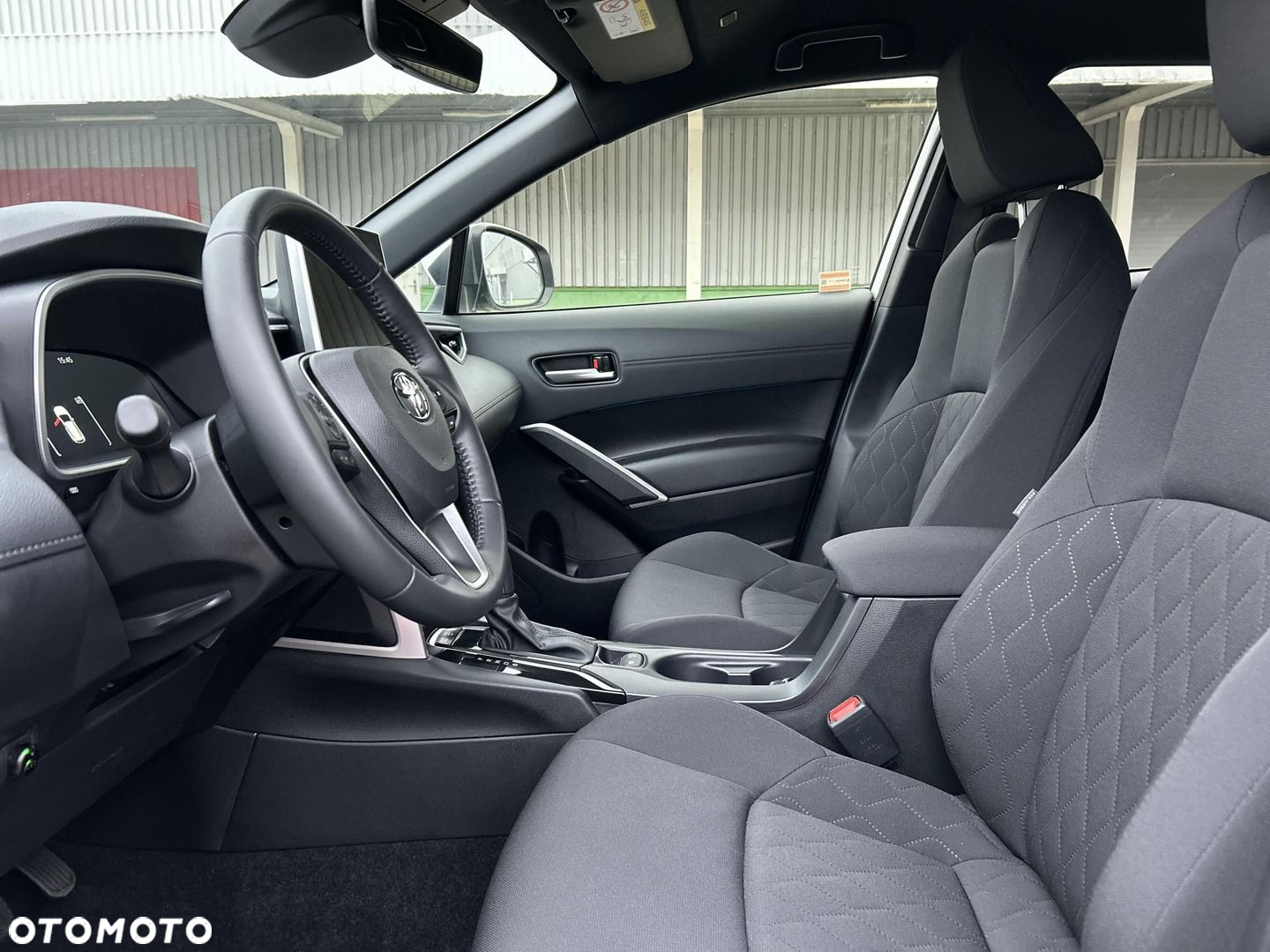 Toyota Corolla Cross 2.0 Hybrid Style - 12