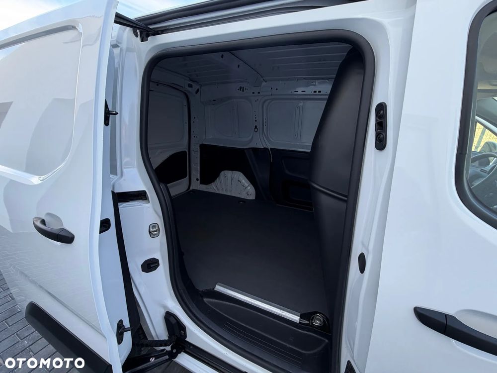 Toyota Proace City - 20