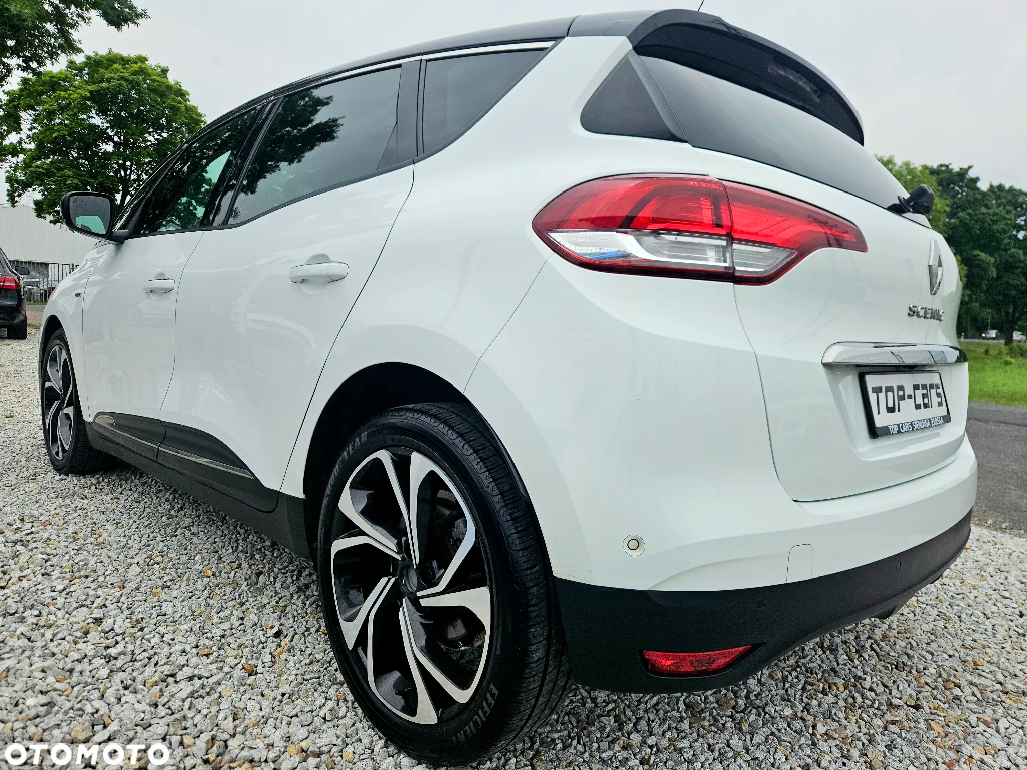 Renault Scenic ENERGY dCi 160 EDC BOSE EDITION - 10
