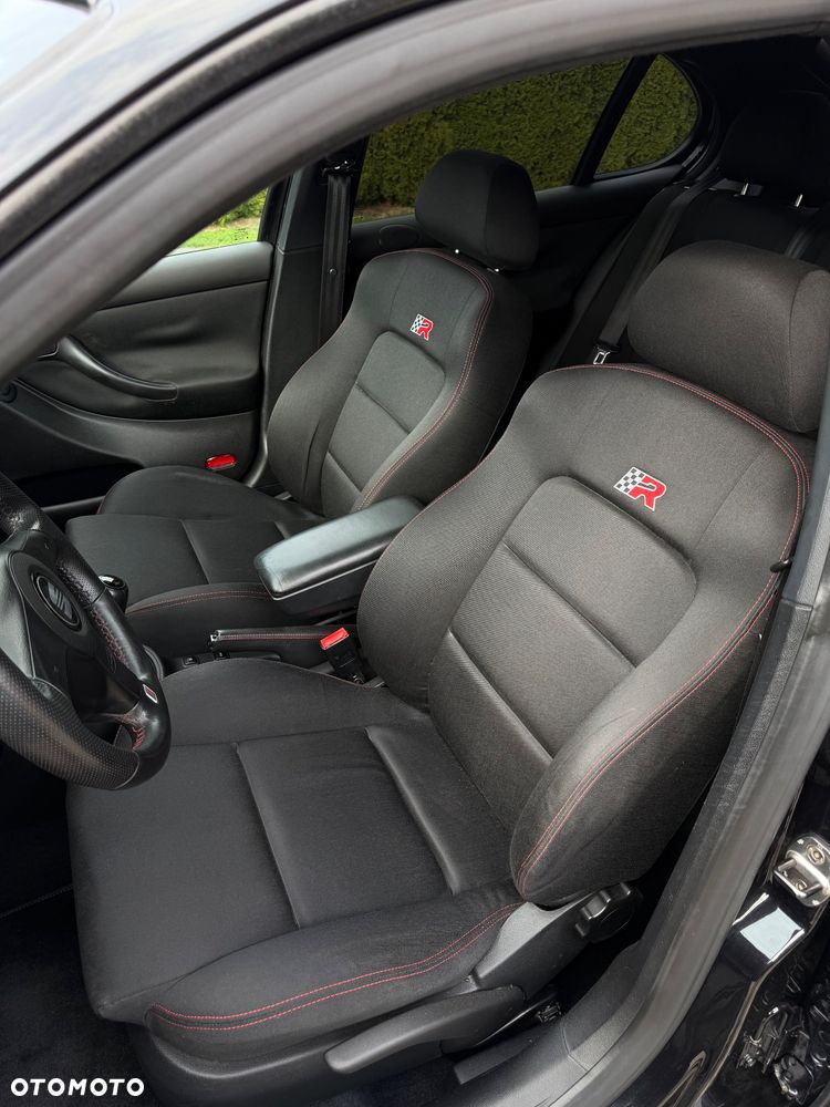 Seat Leon 1.8T Cupra R - 23