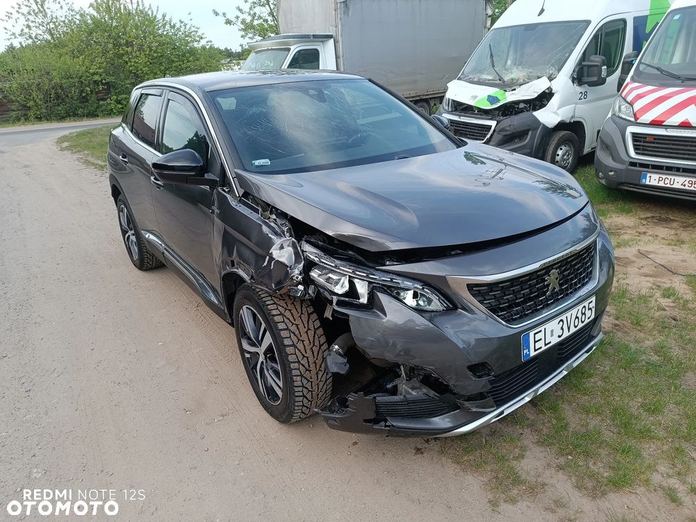 Peugeot 3008 1.2 PureTech GPF Allure S&S EAT8 - 4