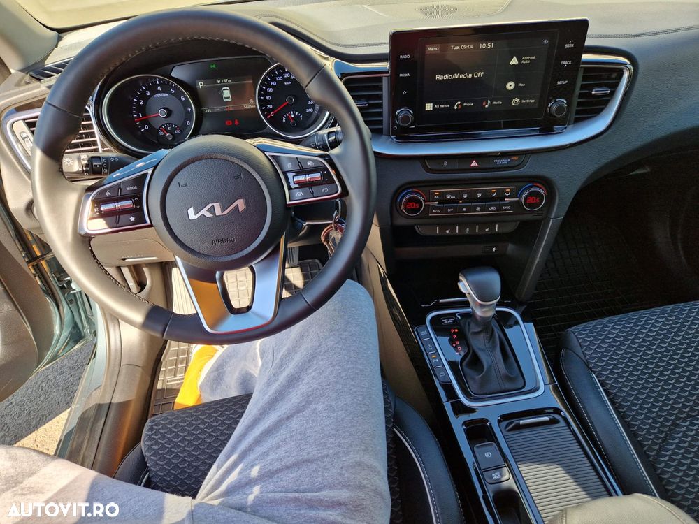 Kia Ceed 1.5 T-GDI 7DCT Star+ - 11