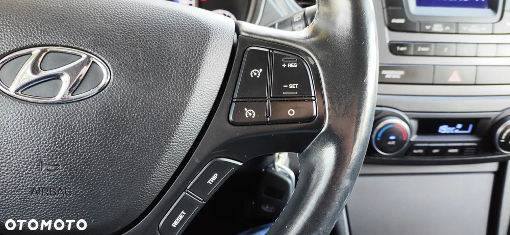Hyundai i10 - 15