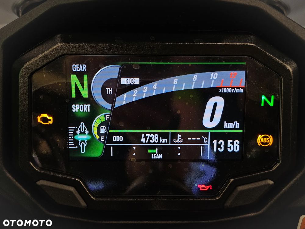Kawasaki Ninja 1000 SX - 7
