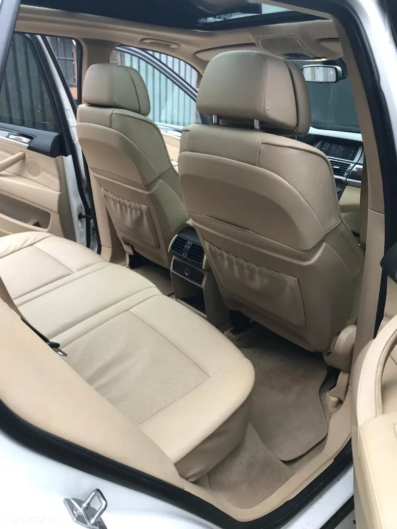 BMW X5 - 11