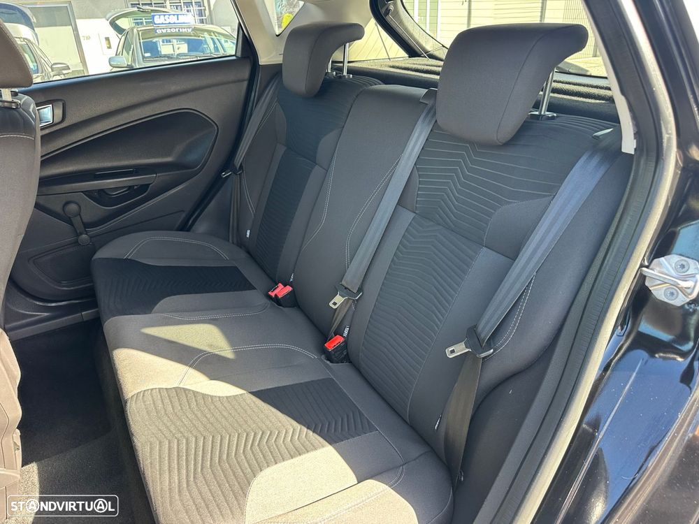 Ford Fiesta 1.0 Ti-VCT Titanium - 12