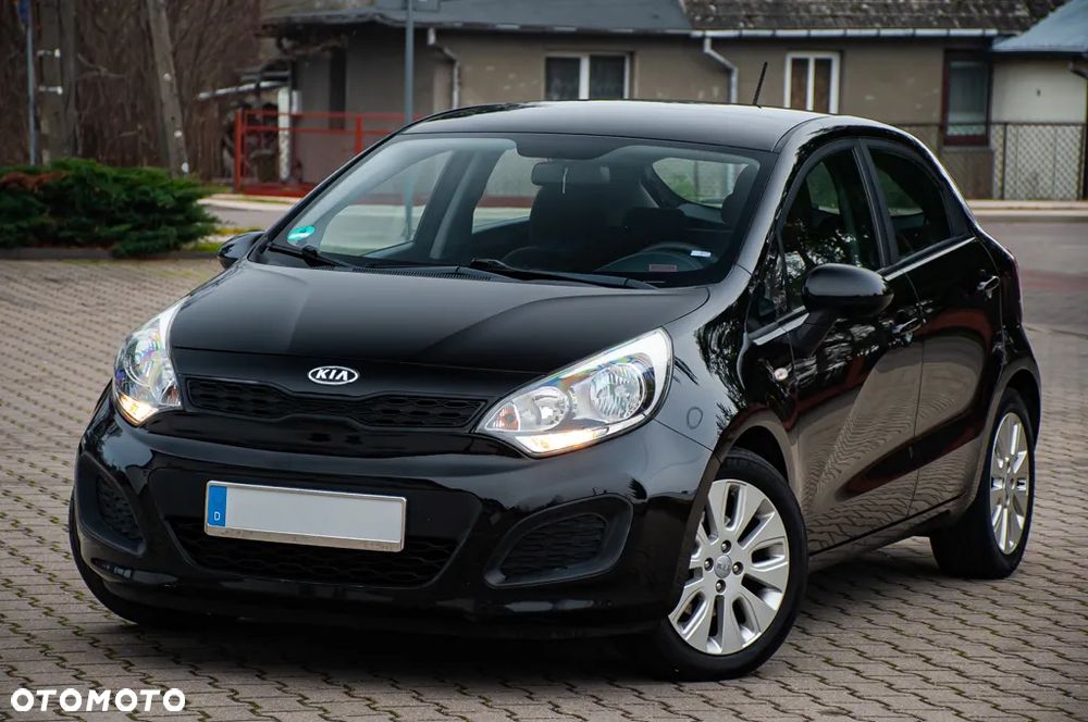 Kia Rio 1.2 Business Line - 4