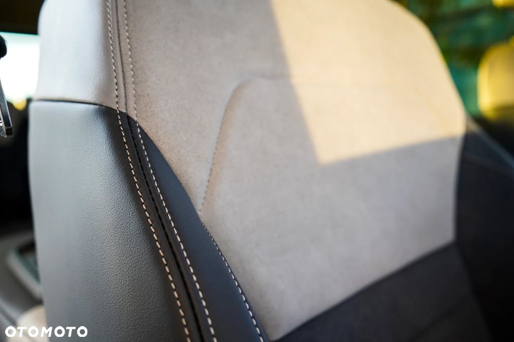 Volkswagen Multivan 2.0 TDI L2 Edition DSG - 29