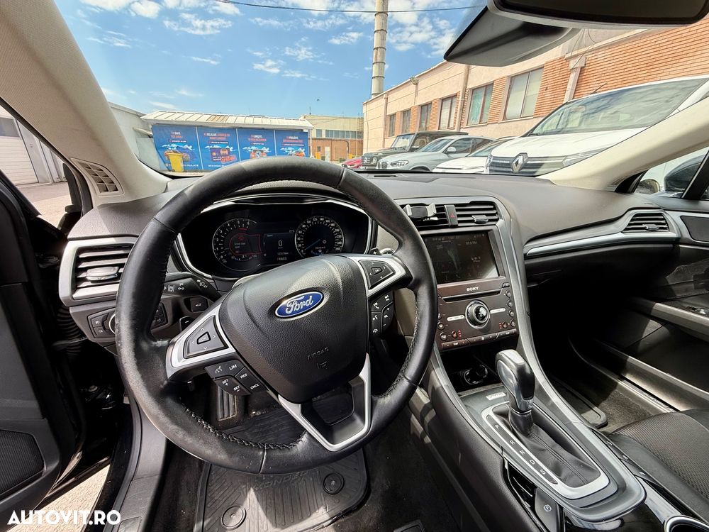 Ford Mondeo 2.0 TDCi Powershift Titanium - 9