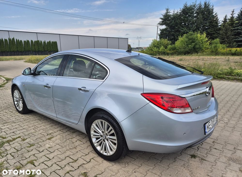 Opel Insignia 1.8 Cosmo - 24