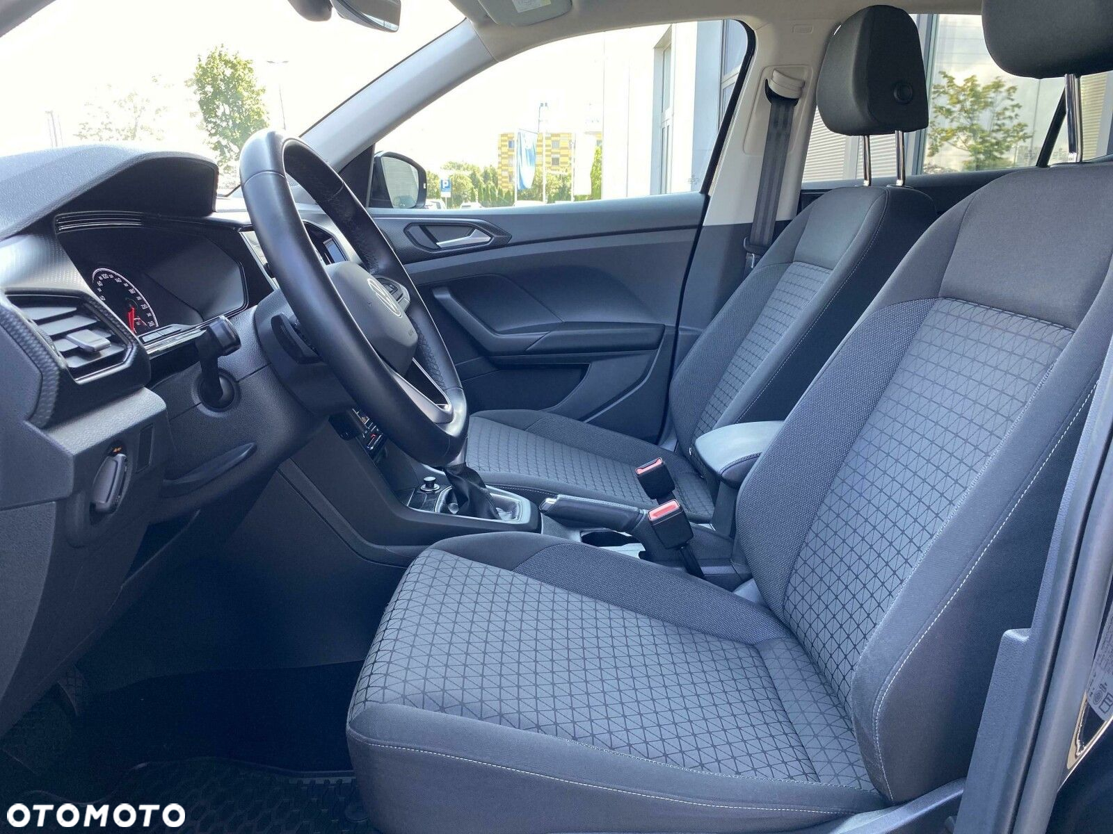 Volkswagen T-Cross 1.0 TSI Life DSG - 9