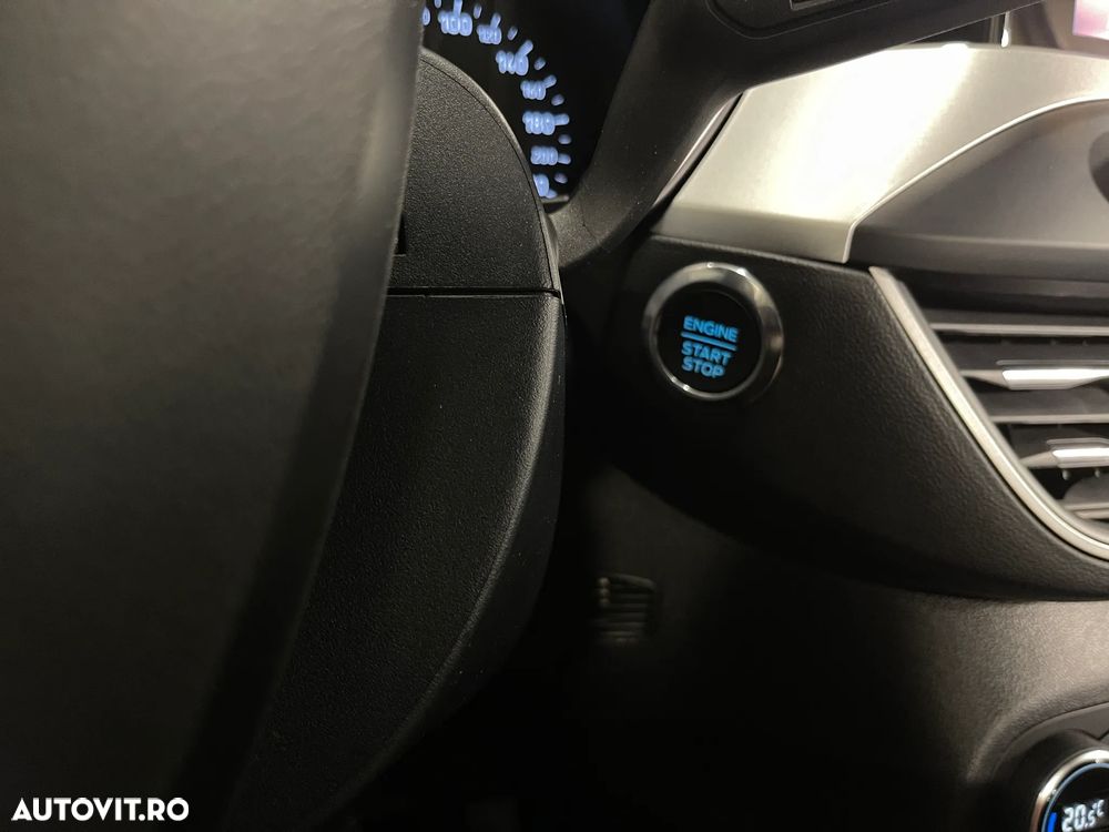 Ford Focus 1.0 EcoBoost Connected - 23