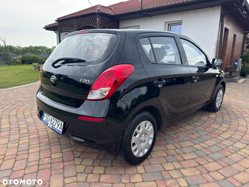 Hyundai i20 - 14
