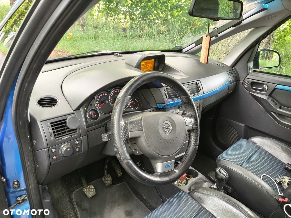Opel Meriva - 17