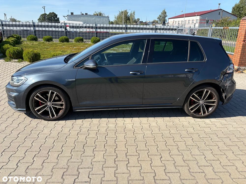 Volkswagen Golf GTD 2.0 TDI SCR DSG - 4