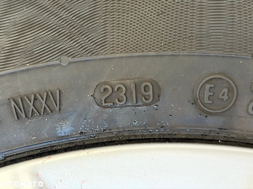 Felgi aluminiowe opony zimowe VW PASSAT B8 215/60 R16 6.5Jx16 ET42 - 6
