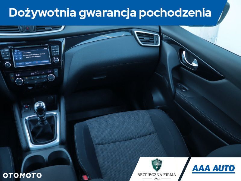 Nissan Qashqai - 10