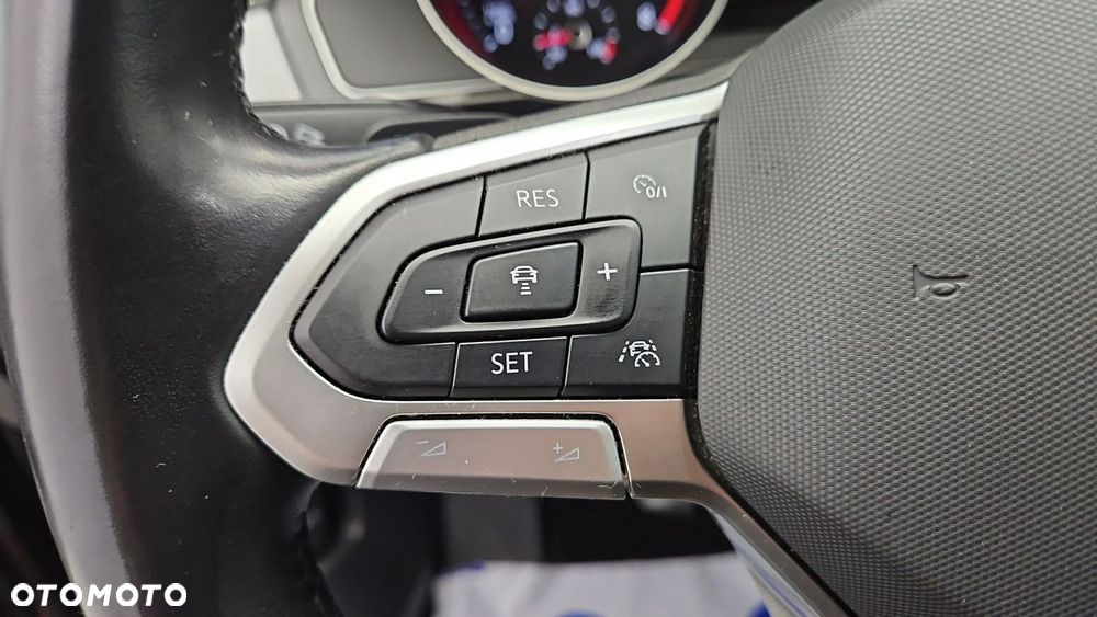 Volkswagen Passat Variant 1.5 TSI EVO Business DSG - 17