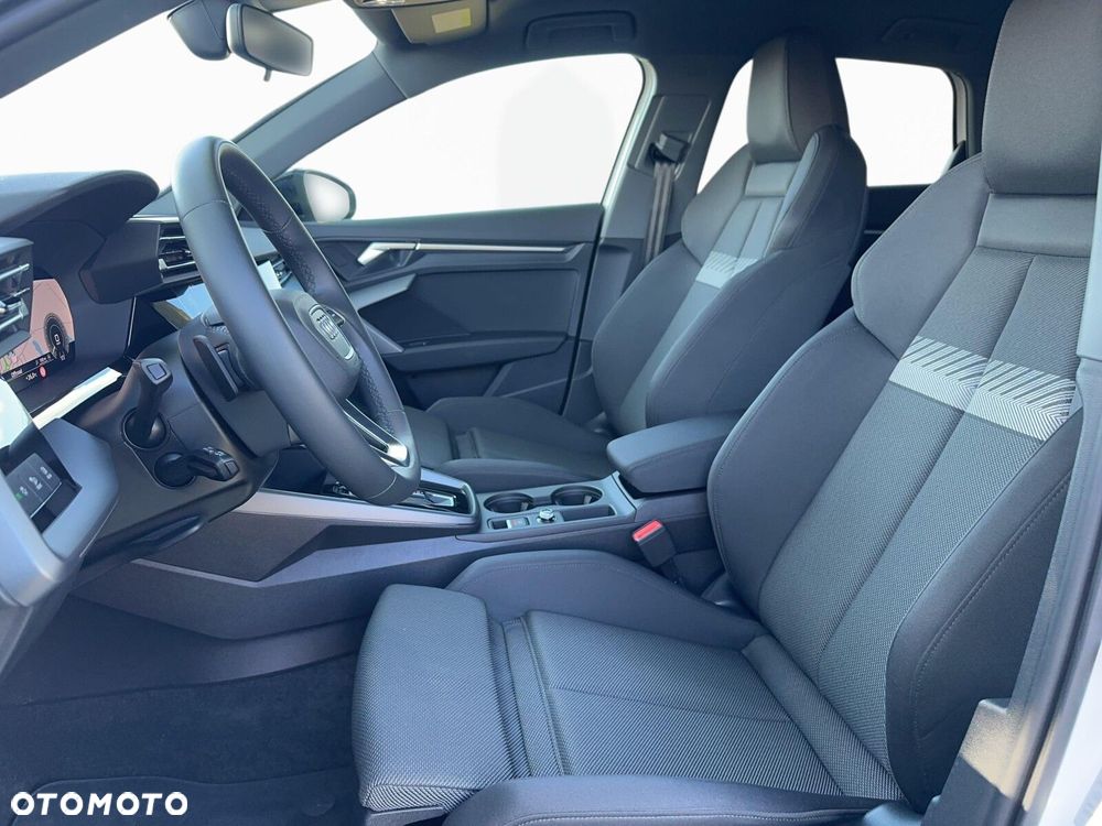 Audi A3 Sportback - 17