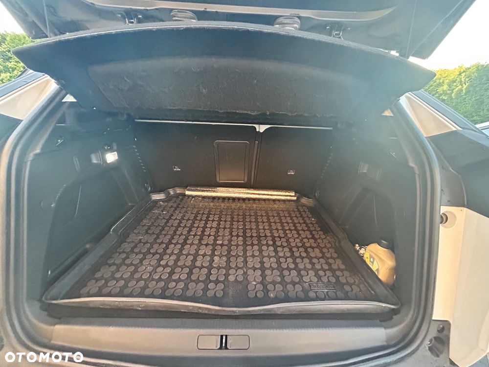 Peugeot 3008 - 25