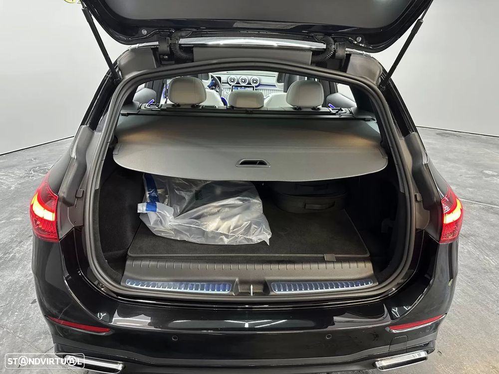 Mercedes-Benz C 300 e T 9G-TRONIC AMG Line - 8