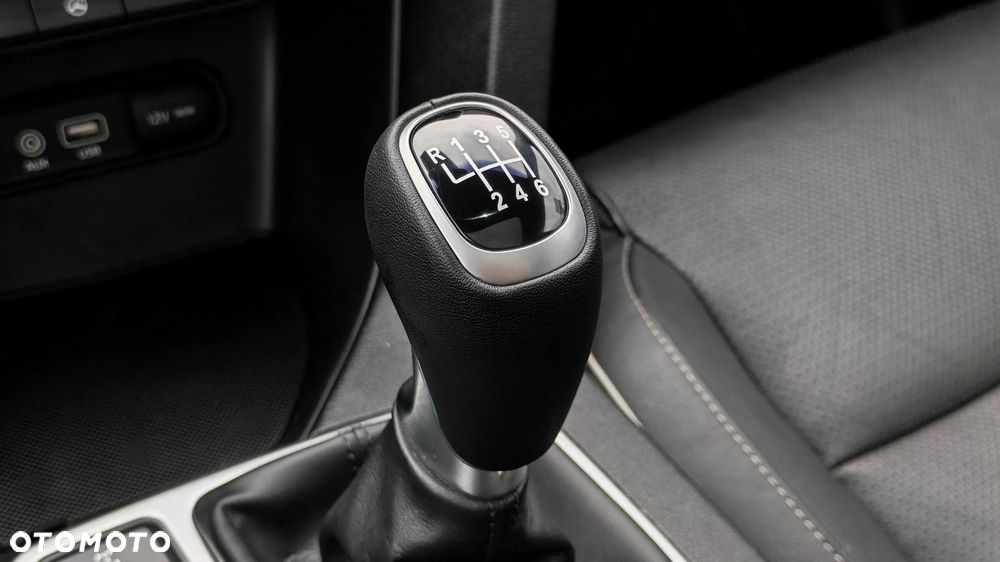 Kia Sportage 1.6 T-GDI AWD GT LINE - 32