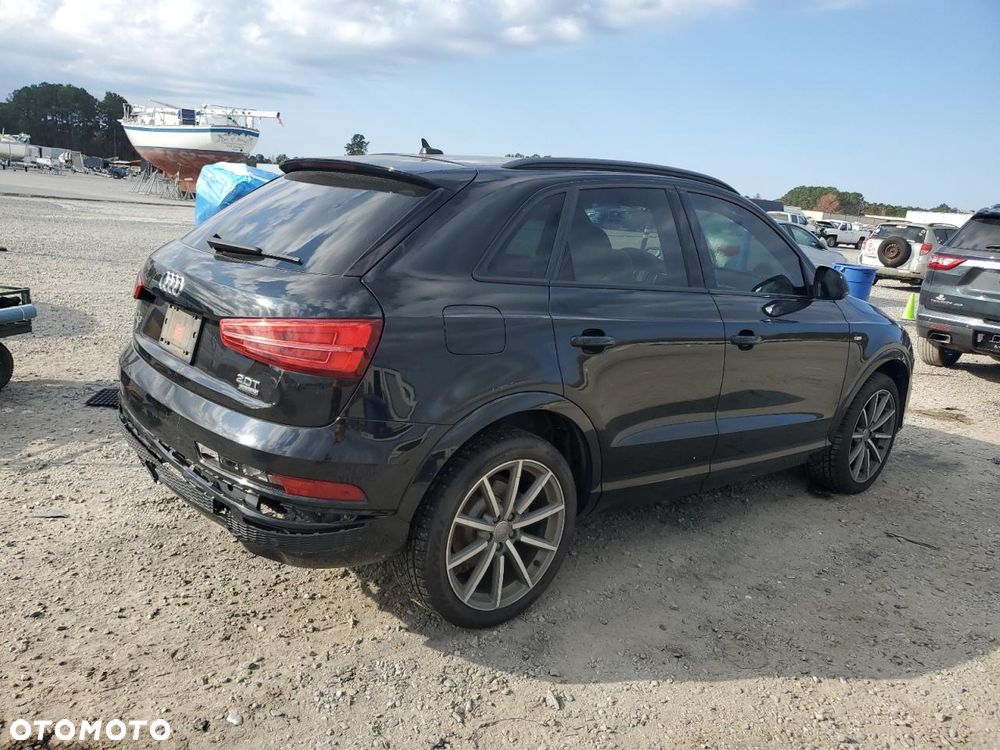 Audi Q3 2.0 TFSI Quattro S tronic - 4