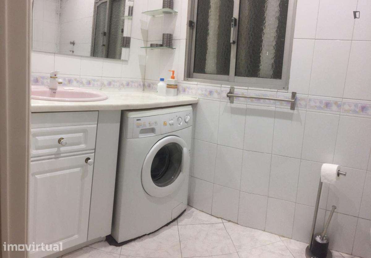 Apartamento com 1 quartos - localizado em Amoreiras Lisbon - Grande imagem: 4/8