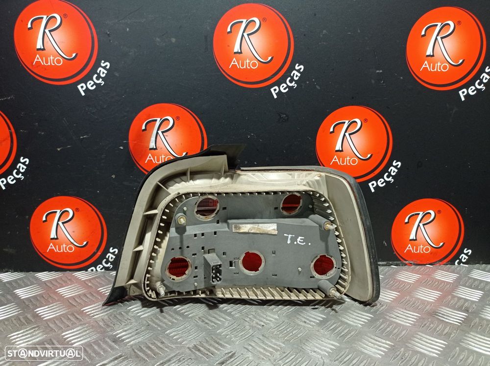 Farolim Stop Esq Bmw 3 (E36) - 2