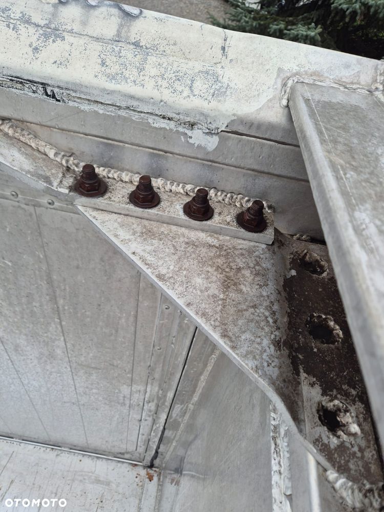 Benalu Wywrotka - 29