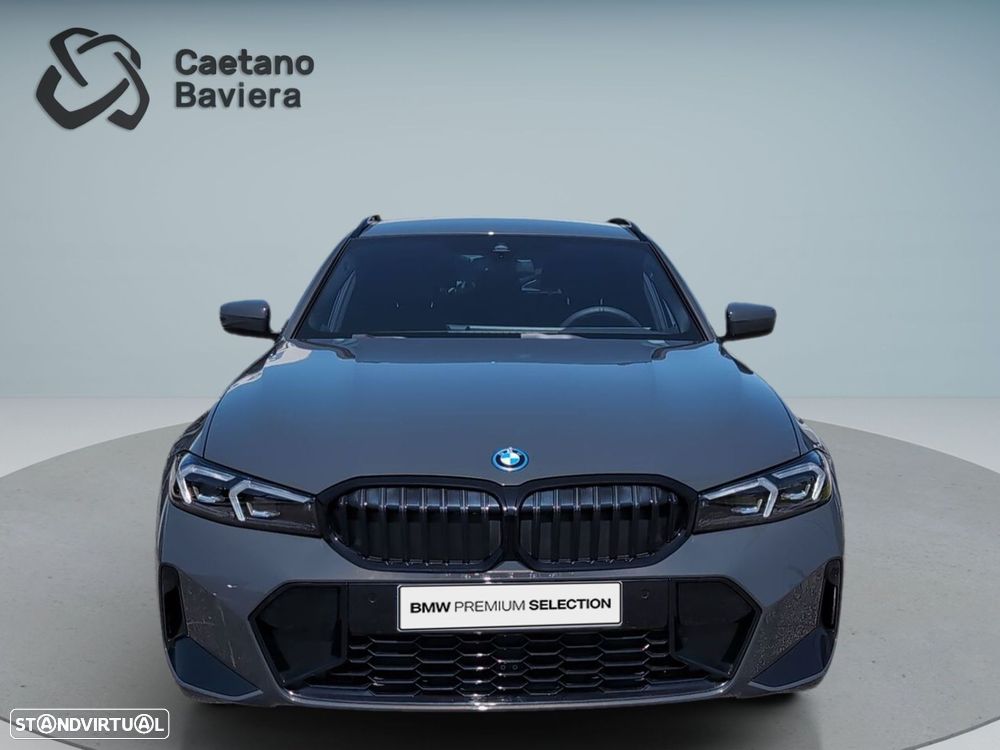 BMW 330 e Touring Pack Desportivo M Pro Auto - 2