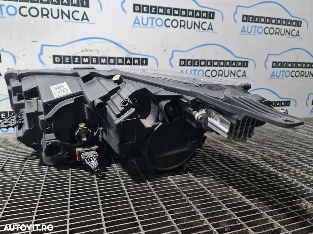 Far Dreapta Opel Crossland Facelift 2020 - 2025 SUV 4 Usi (1359) LED Adaptiv 39153434 - 3