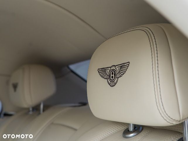 Bentley Flying Spur - 29