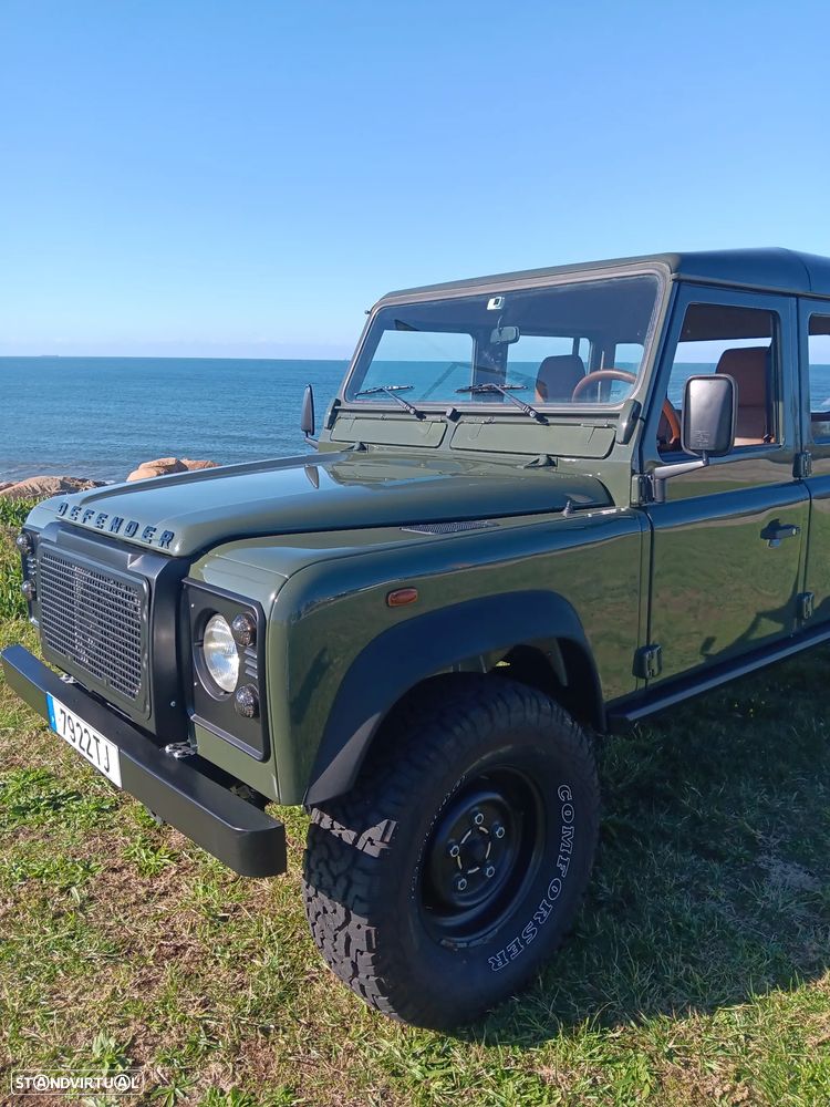 Land Rover Defender - 8