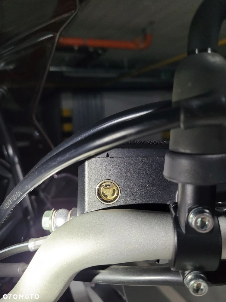 Benelli TRK 502X - 24