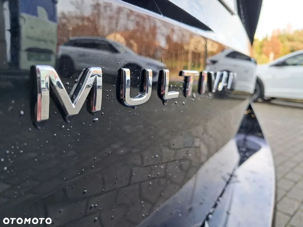 Volkswagen Multivan 2.0 TDI L2 Life DSG - 15