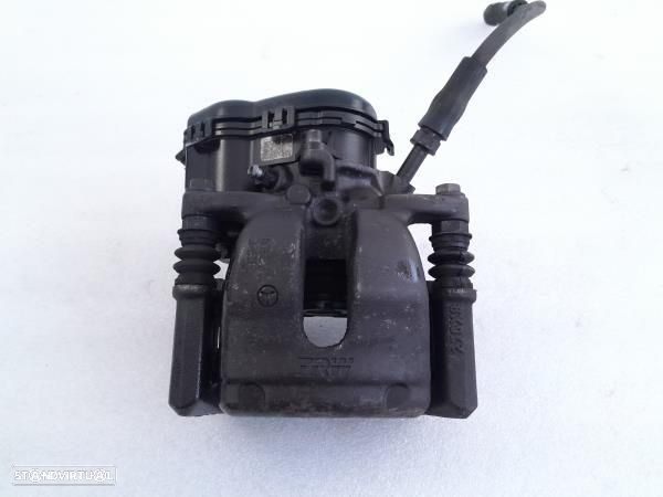Pinça Travao Tras Esq Mercedes-Benz A-Class (W176) - 2
