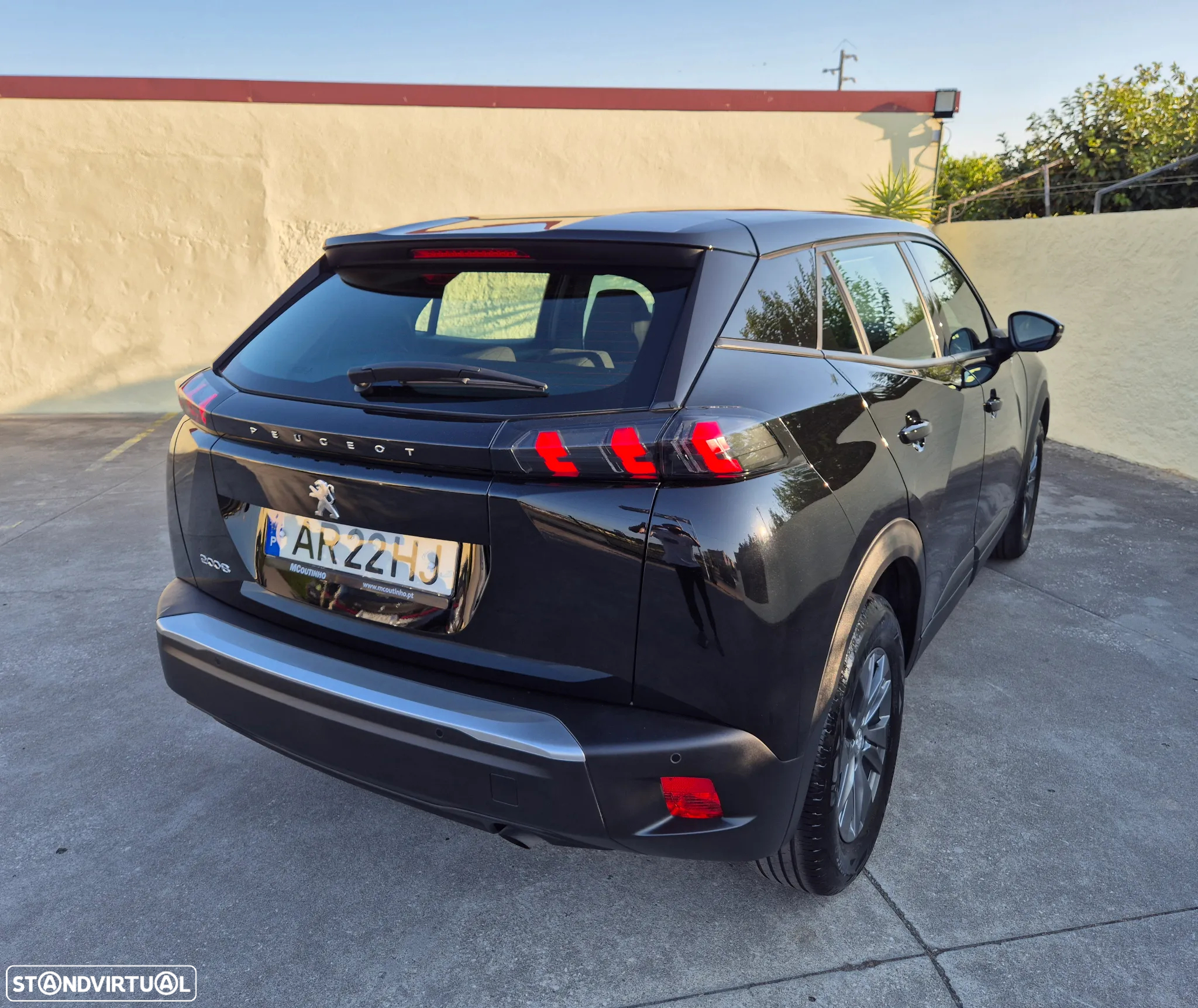 Peugeot 2008 1.2 PureTech Active Pack - 19