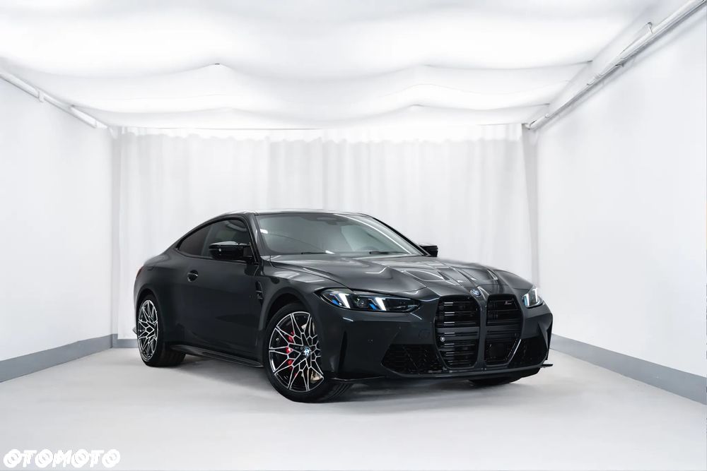 BMW M4 Competition M xDrive - 4