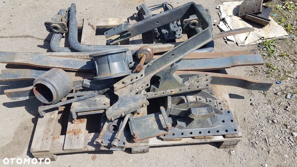 MOSTY VOLVO 6X4 8X4 RESOR ELEMENTY ZAWIESZENIA - 3