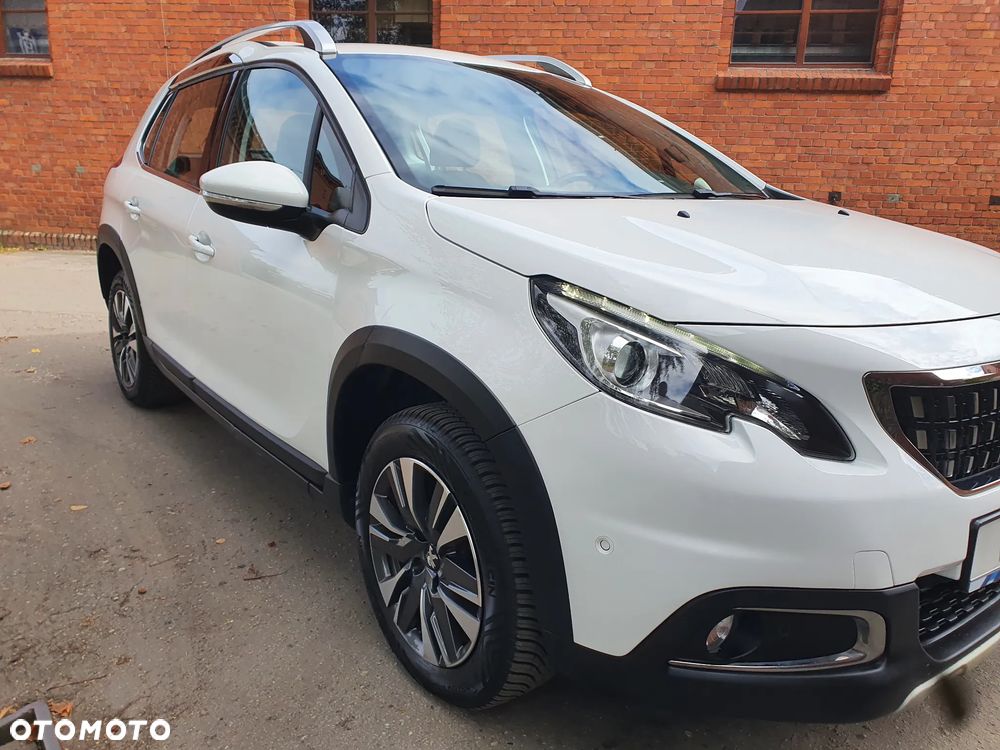 Peugeot 2008 PureTech 110 Stop&Start EAT6 Allure - 2