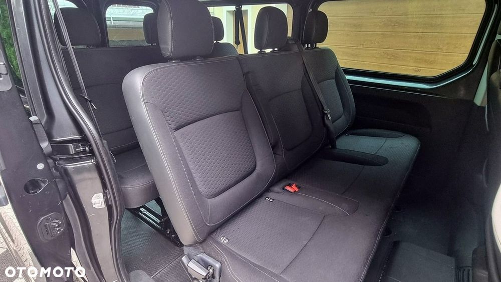 Opel Vivaro - 17