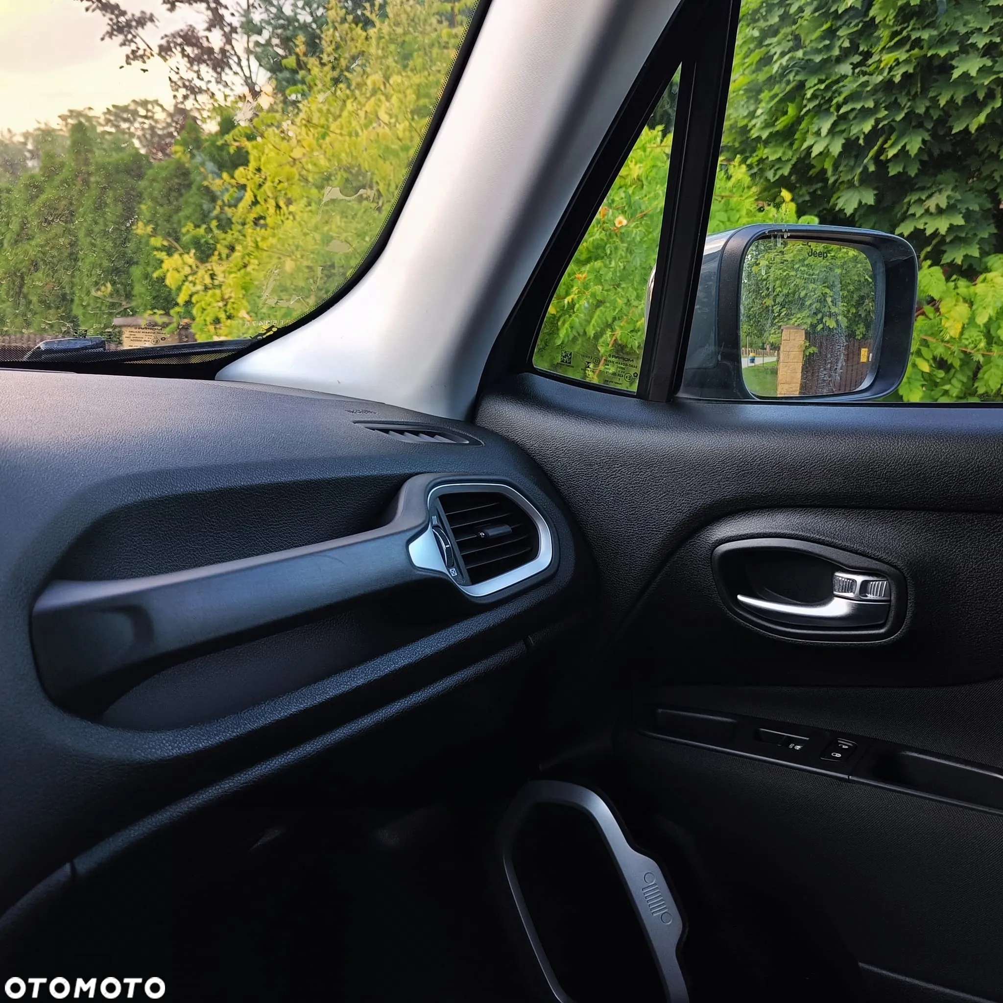 Jeep Renegade 1.4 MultiAir Longitude FWD S&S - 13