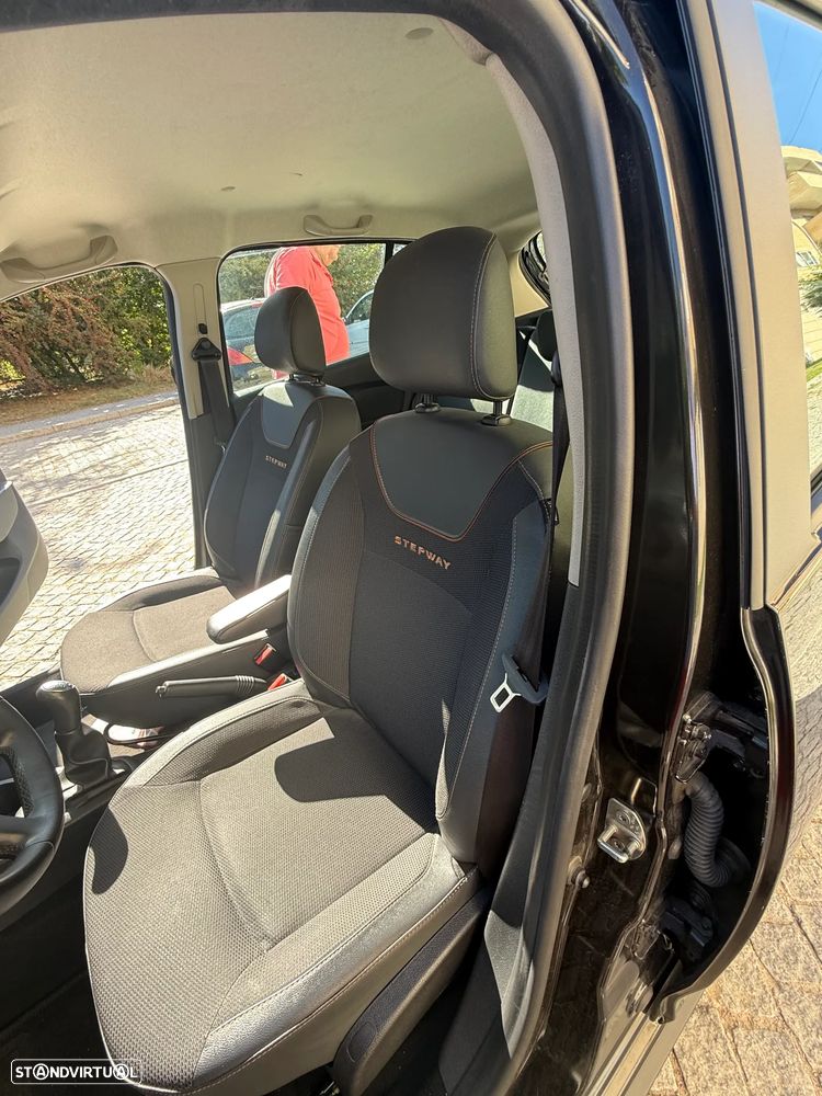 Dacia Sandero 1.5 dCi SL Stepway of Life - 14