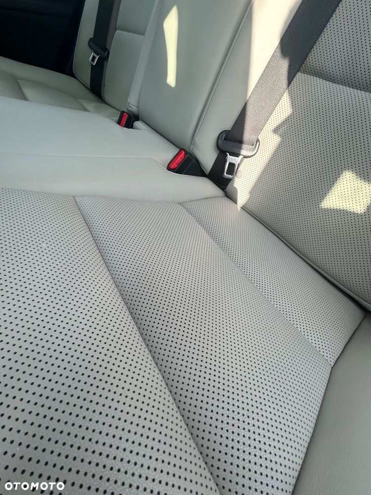 Lexus ES - 29