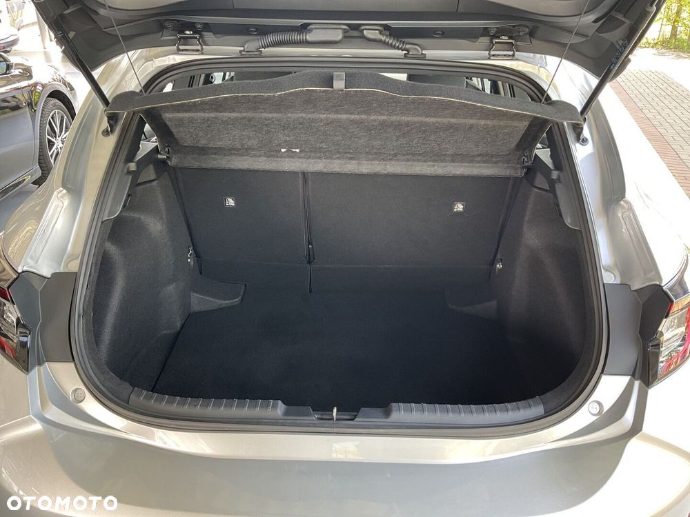 Toyota Corolla - 13