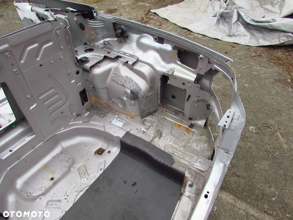 VOLVO C70 II 06-13 CWIARTKA BLOTNIK TYL PRAWY 477 - 7