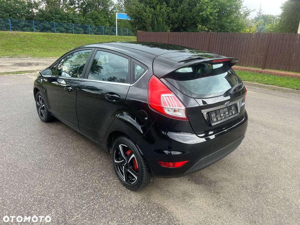Ford Fiesta 1.0 Celebration - 9