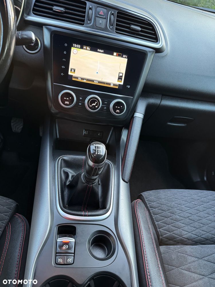 Renault Kadjar TCe 160 GPF BOSE EDITION - 28